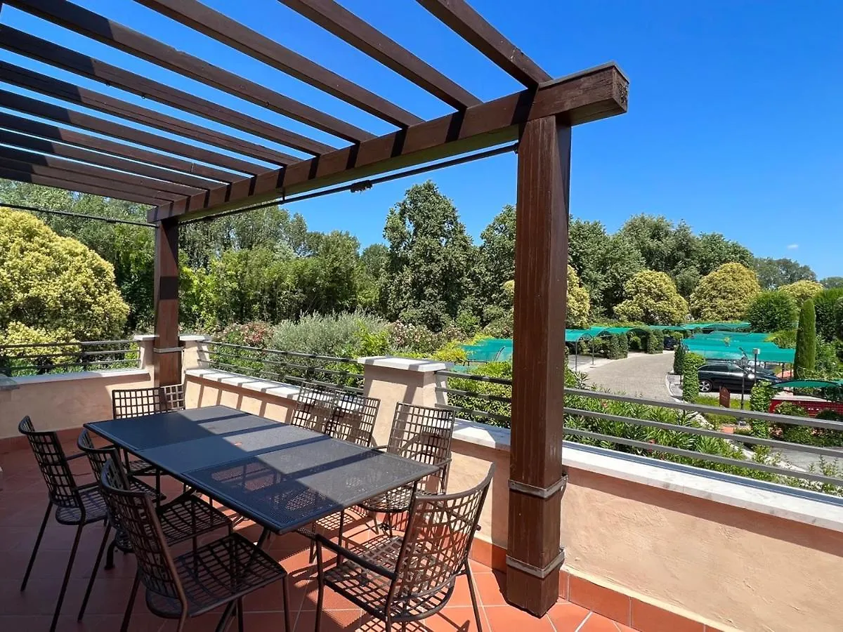 Garda Resort Village Peschiera del Garda 3*,